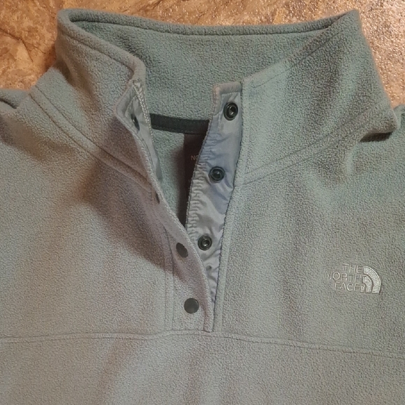 The North Face Teal Fleece Pullover - Picture 3 of 5